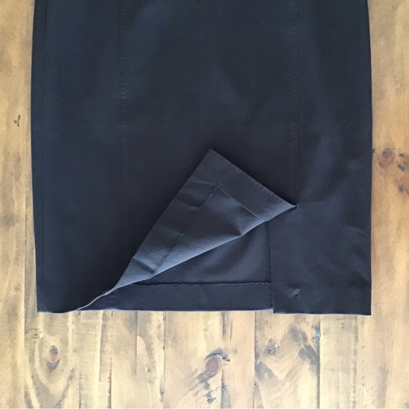 Banana Republic Bi-Stretch Pencil Skirt - Picture 5 of 13
